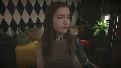 Snapshot of ynnenbrynn chatting on 03-04-25, 04:49 ynnenbrynn online show from 03-04-25, 04:49