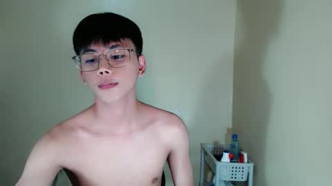 ynotyu online show from 11-05-25, 01:55