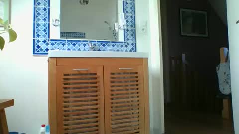 Yoann online show from 05-22-26, 06:31