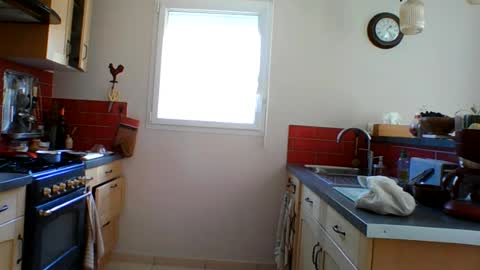 Yoann online show from 08-06-26, 11:23