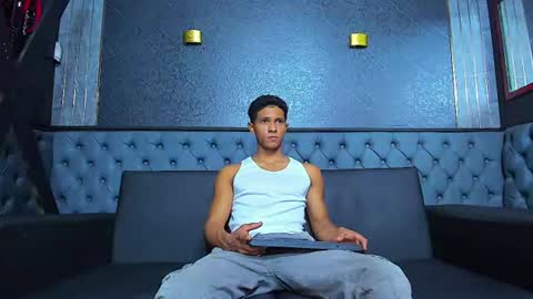 Snapshot of yoel_blessed chatting on 07-23-26, 11:30 Yoel online show from 07-23-26, 11:30