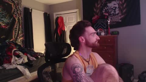 Snapshot of yogurtmaker chatting on 01-28-25, 01:08 Yogurtmaker online show from 01-28-25, 01:08
