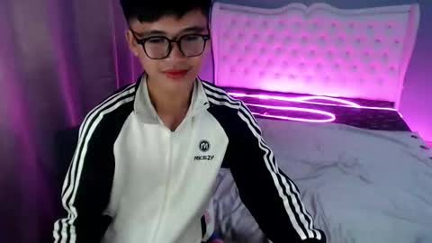 Snapshot of yokai24 chatting on 01-12-26, 01:38 yokaii online show from 01-12-26, 01:38