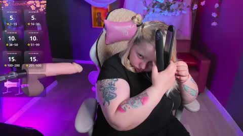 Yoki online show from 03-26-26, 06:41