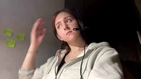 Snapshot of yolandegurkin chatting on 02-17-26, 06:58 Elizabeth online show from 02-17-26, 06:58