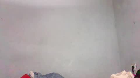 yolandrina05 online show from 09-28-25, 09:25