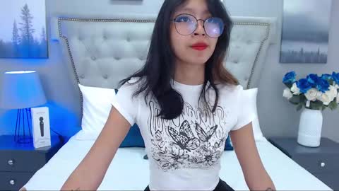 Yommi Winx online show from 03-10-25, 10:55
