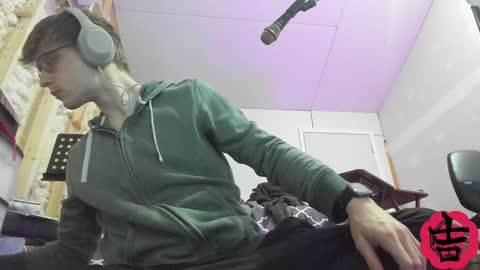 Snapshot of yoshe47 chatting on 12-02-24, 07:03 yosh online show from 12-02-24, 07:03