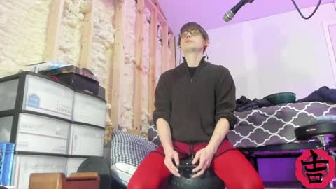 Snapshot of yoshe47 chatting on 01-05-25, 04:25 yosh online show from 01-05-25, 04:25