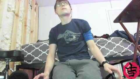 Snapshot of yoshe47 chatting on 01-09-25, 04:41 yosh online show from 01-09-25, 04:41