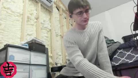 Snapshot of yoshe47 chatting on 02-11-25, 06:30 yosh online show from 02-11-25, 06:30