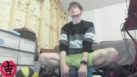 Snapshot of yoshe47 chatting on 03-11-25, 05:05 yosh online show from 03-11-25, 05:05