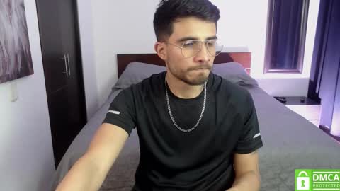 Snapshot of yoshy_man chatting on 09-25-25, 04:27 yoshy_man online show from 09-25-25, 04:27