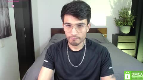 Snapshot of yoshy_man chatting on 10-19-25, 03:07 yoshy_man online show from 10-19-25, 03:07