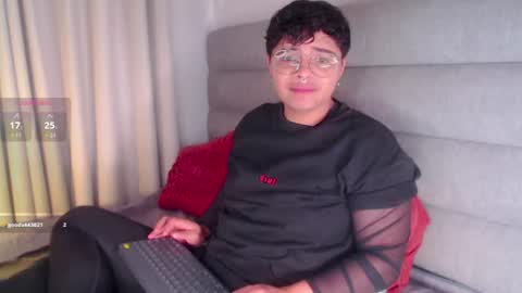 Snapshot of yossefmout chatting on 06-15-26, 12:07 Yossef online show from 06-15-26, 12:07