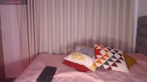 Snapshot of yossefmout chatting on 07-05-26, 12:23 Yossef online show from 07-05-26, 12:23