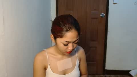Snapshot of yosufloversweet chatting on 04-28-26, 02:10 fin online show from 04-28-26, 02:10