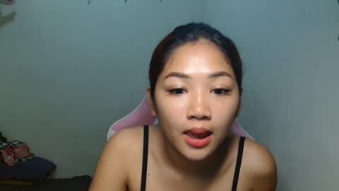 Snapshot of yosufloversweet chatting on 05-18-26, 04:07 fin online show from 05-18-26, 04:07
