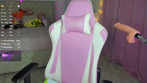 Ana online show from 02-23-25, 10:20