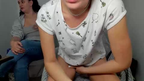 Snapshot of you_love_melisa chatting on 02-19-26, 11:39 private on 18 per minute start private 500 tokensOnlyfans online show from 02-19-26, 11:39