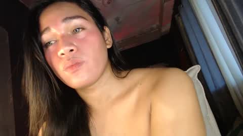 Snapshot of you_should_try chatting on 01-21-25, 08:30 Denice online show from 01-21-25, 08:30