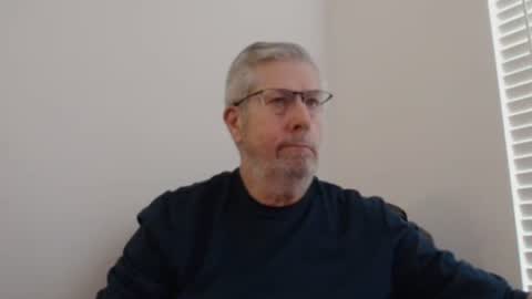 Snapshot of yougogirl_3 chatting on 01-16-25, 04:28 Colorado Guy Straight online show from 01-16-25, 04:28