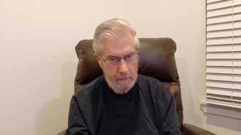 Colorado Guy Straight online show from 09-26-25, 02:15