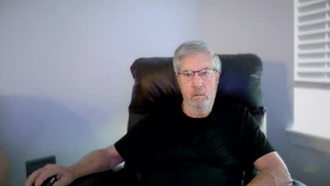 Snapshot of yougogirl_3 chatting on 07-03-26, 12:11 Colorado Guy Straight online show from 07-03-26, 12:11