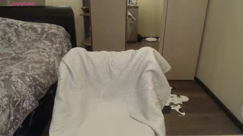 Maria Love online show from 02-04-25, 04:37