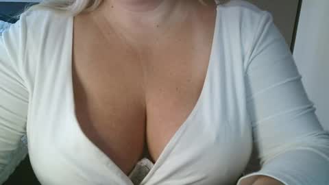 Maria Love online show from 02-25-26, 06:56