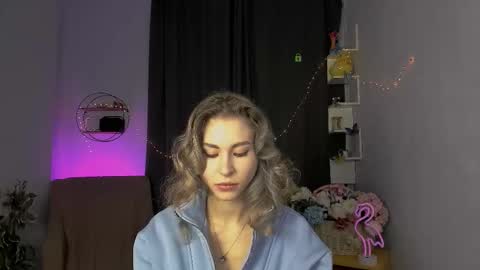 Snapshot of your_bunny12 chatting on 11-14-25, 08:02 your bunny12 online show from 11-14-25, 08:02