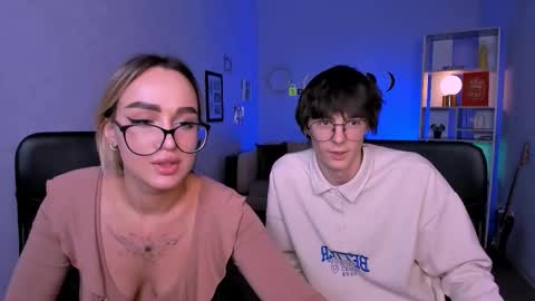 Snapshot of your_bunny12 chatting on 11-28-25, 01:14 your bunny12 online show from 11-28-25, 01:14