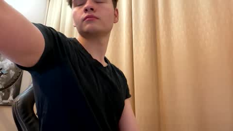 your_bunny123 online show from 01-15-26, 08:45