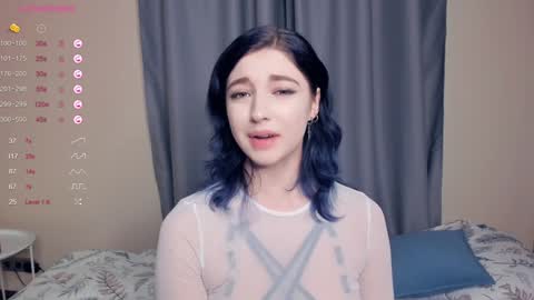 Lina online show from 01-29-25, 12:45