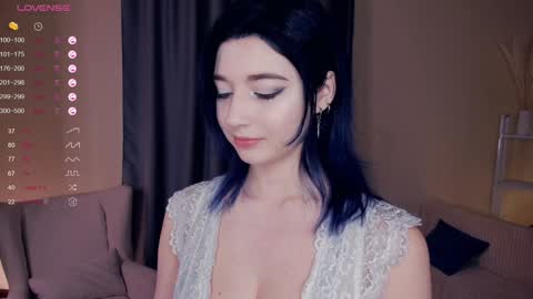 Lina online show from 02-05-25, 06:35