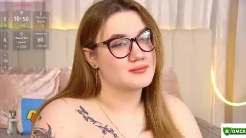 Snapshot of your_dream_nancy chatting on 08-04-26, 01:03 Nancy online show from 08-04-26, 01:03