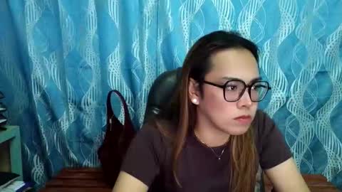 your_dreamgirlxxx69 online show from 09-24-25, 01:42