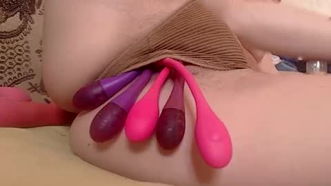 Snapshot of your_emilygush chatting on 02-28-26, 11:22 Emily online show from 02-28-26, 11:22