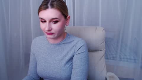 Freya online show from 02-24-25, 01:42