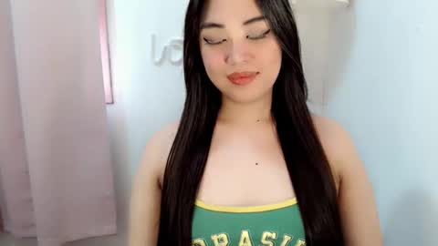  GWEN  online show from 03-01-26, 01:51