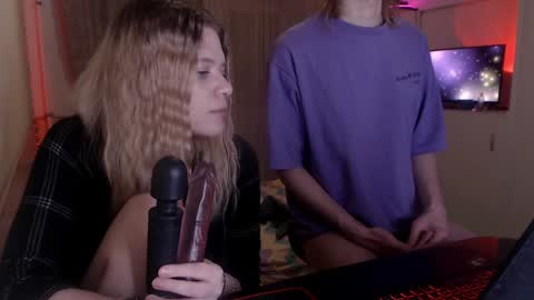Your Horny Friends online show from 01-14-25, 12:33
