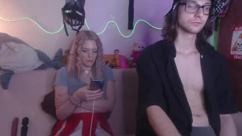 Your Horny Friends online show from 03-07-25, 03:18