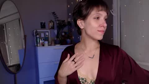 Alex and Kris long hair online show from 10-06-25, 08:28