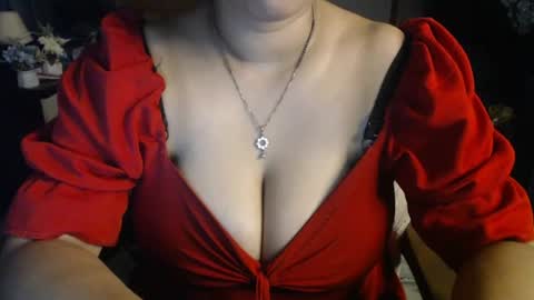 Snapshot of your_ishaa chatting on 06-11-26, 08:07 Isha online show from 06-11-26, 08:07