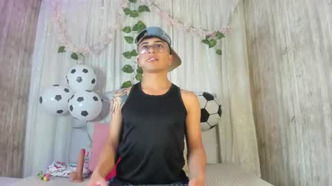 your_kitty_boy online show from 06-29-26, 07:36