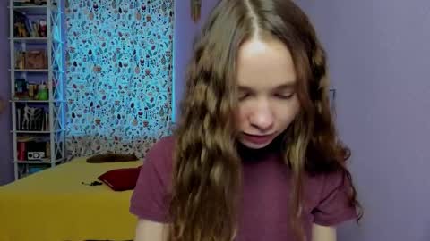 Leslie online show from 02-27-26, 01:44