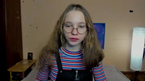 Leslie online show from 03-25-26, 05:19