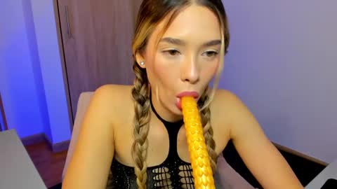your_little_ online show from 02-19-25, 09:50