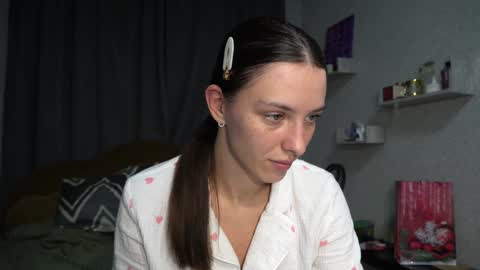 Snapshot of your_little_flexible_girl chatting on 01-03-25, 09:57 Meri online show from 01-03-25, 09:57
