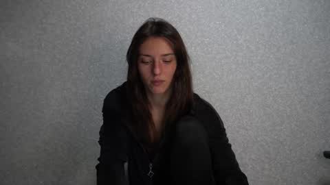Snapshot of your_little_flexible_girl chatting on 01-20-25, 09:43 Meri online show from 01-20-25, 09:43